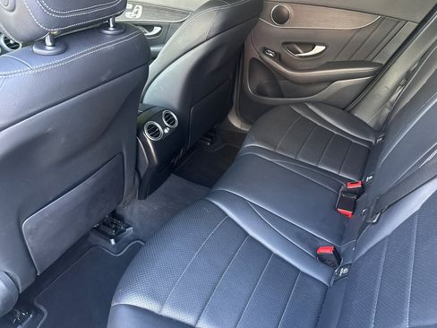 Used 2022 Mercedes-Benz GLC 300 4MATIC image 15