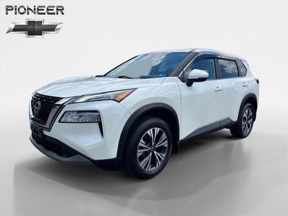 Used 2023 Nissan Rogue SV