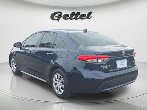 Used 2020 Toyota Corolla LE FWD image 7