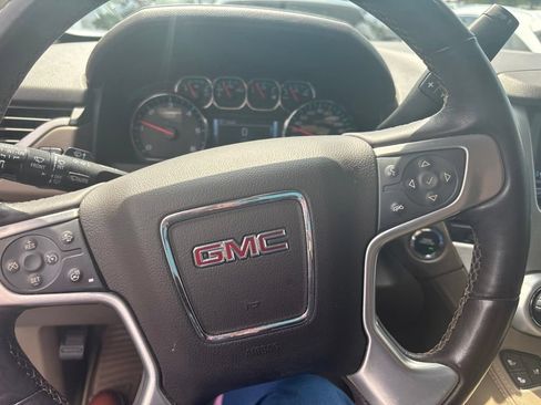 Used 2017 GMC Yukon SLT w/ HD Trailering Package RWD image 8