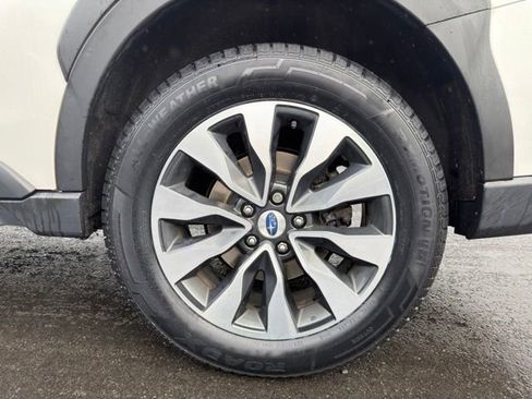 Used 2023 Subaru Outback Limited XT AWD/4WD image 22