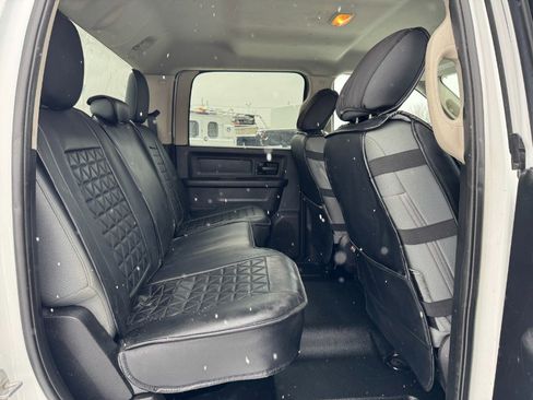 Used 2016 RAM 3500 ST image 17