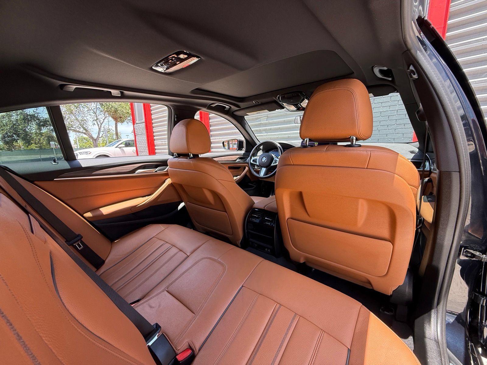 Used 2023 BMW 540i w/ M Sport Package RWD image 34