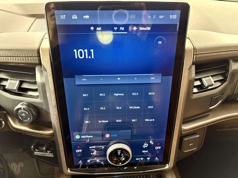 Used 2023 Ford Expedition King Ranch image 18