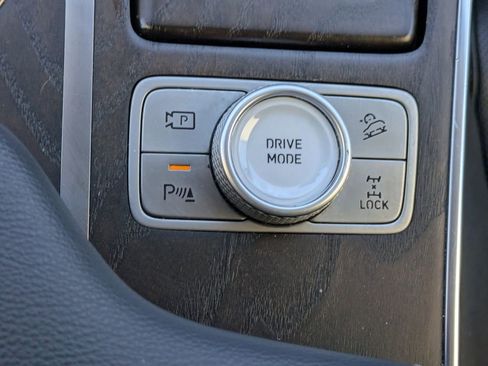 Used 2022 Genesis GV80 2.5T w/ Advanced Package 02 image 27