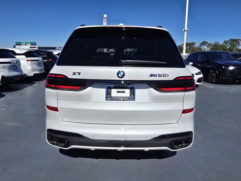 New 2026 BMW X7 M60i w/ Executive Package image 4