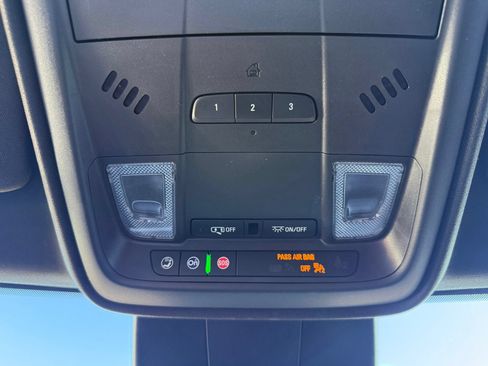 Certified 2025 Cadillac XT4 Premium Luxury FWD image 20