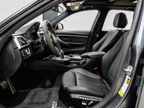 Used 2018 BMW 340i Sedan image 19