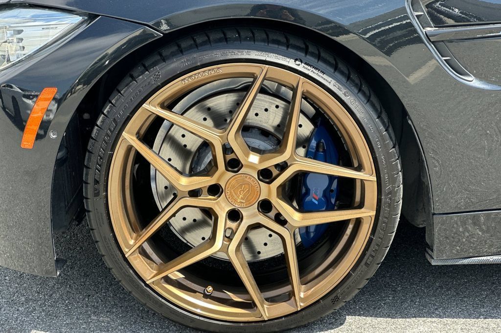 Used 2016 BMW M4 Convertible RWD image 25
