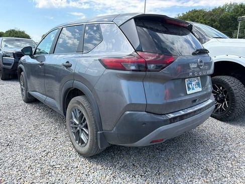 Used 2023 Nissan Rogue S AWD/4WD image 3