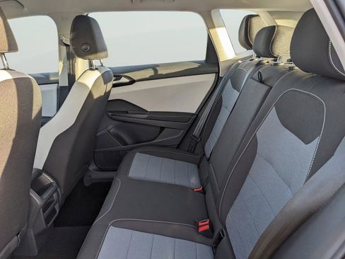 Certified 2025 Volkswagen Taos S image 16