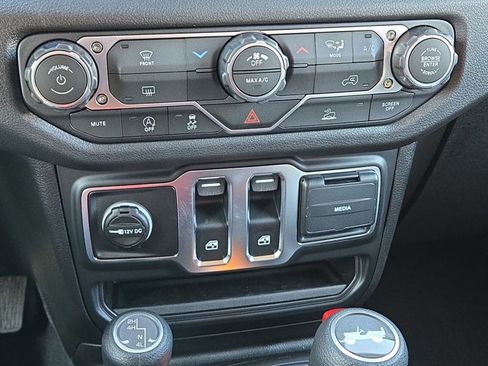 New 2026 Jeep Wrangler Sport AWD/4WD image 27