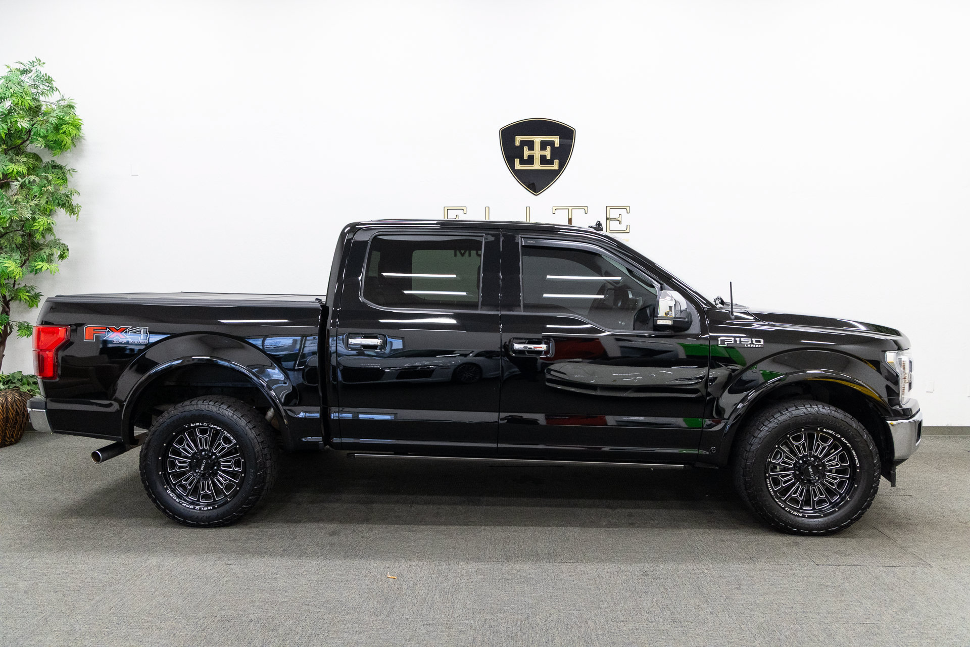 Used 2018 Ford F150 4x4 SuperCrew image 10