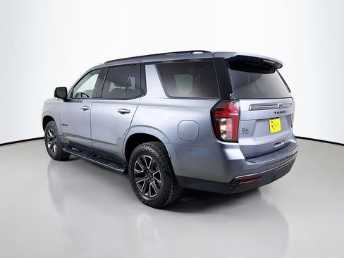 Used 2022 Chevrolet Tahoe Z71 w/ Luxury Package AWD/4WD image 8