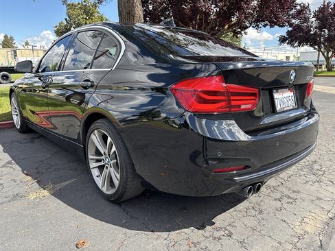 Used 2017 BMW 330i Sedan RWD image 9