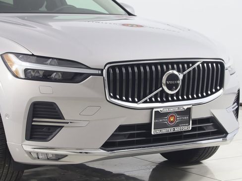 Used 2023 Volvo XC60 B5 Plus w/ Climate Package image 38