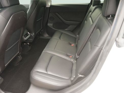 Used 2020 Tesla Model Y Long Range AWD/4WD image 13