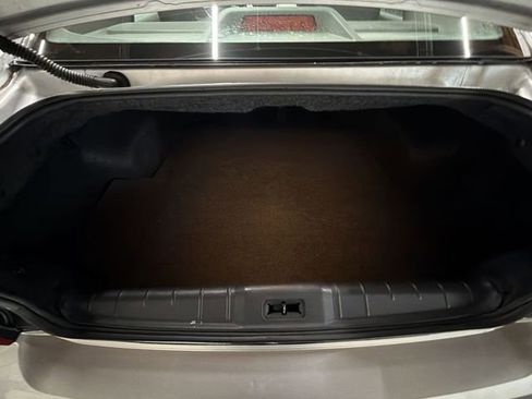 Used 2011 Chevrolet Malibu LS image 23