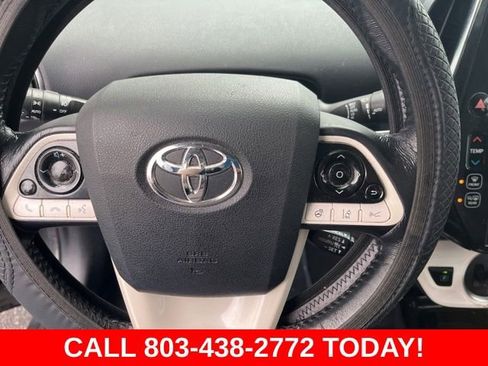 Used 2017 Toyota Prius Prime Advanced FWD image 17