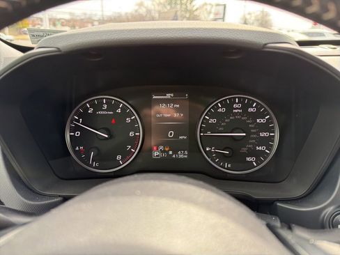 Used 2025 Subaru Forester Premium w/ Convenience Package #2 image 32