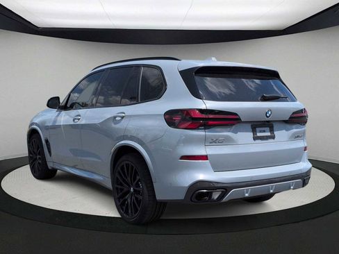 Used 2026 BMW X5 xDrive40i w/ M Sport Package AWD/4WD image 6