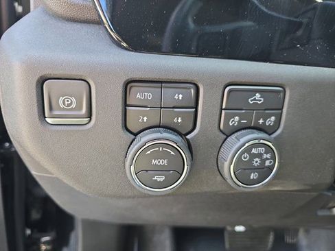 Used 2023 Chevrolet Silverado 1500 RST w/ Z71 Off-Road Package image 28