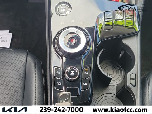 Certified 2023 Kia Sportage EX AWD/4WD image 20