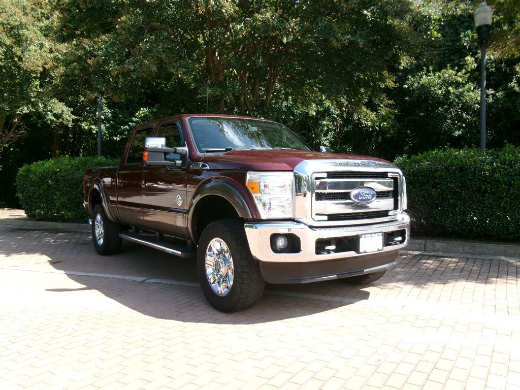 Used 2015 Ford F350 Lariat w/ Chrome Package AWD/4WD image 3
