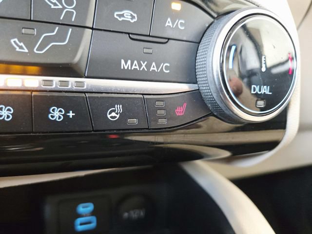 Used 2022 Ford Escape SEL w/ Technology Package AWD/4WD image 28