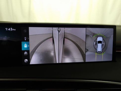 Used 2026 Genesis GV70 2.5T Sport Prestige image 25