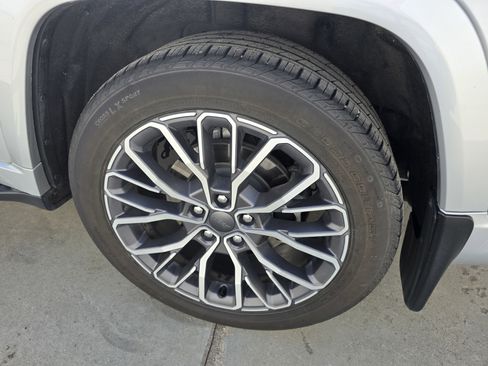 Used 2024 Jeep Grand Cherokee L Summit image 22