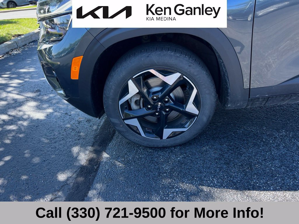 Certified 2024 Kia Seltos EX AWD/4WD image 17