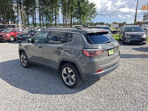 Used 2019 Jeep Compass Limited AWD/4WD image 4