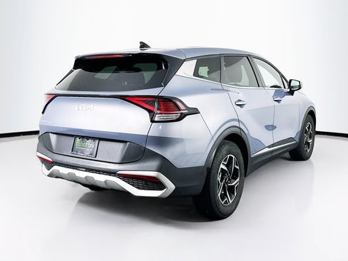 Used 2025 Kia Sportage LX FWD image 9