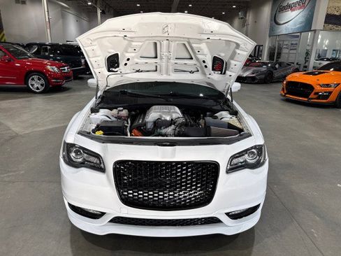 Used 2018 Chrysler 300 S w/ 300S Premium Group 2 image 13