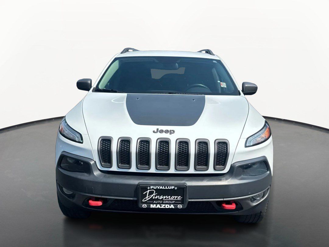Used 2017 Jeep Cherokee Trailhawk AWD/4WD image 8