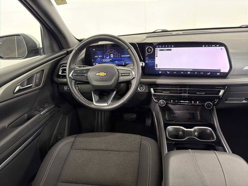 Certified 2024 Chevrolet Traverse LT image 46