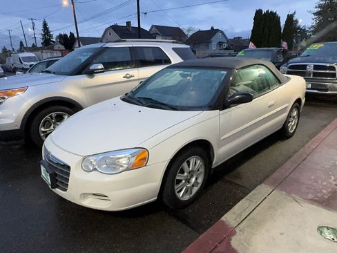 Used 2005 Chrysler Sebring GTC w/ Security Group image 1