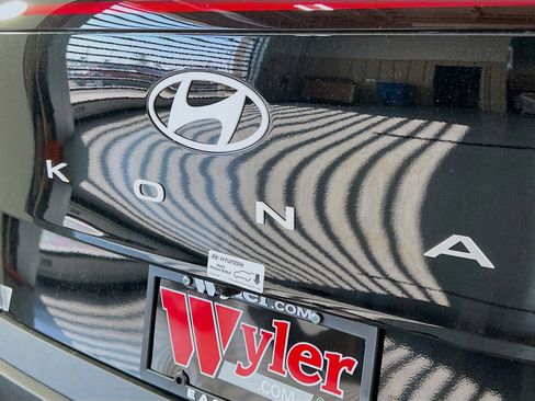 New 2025 Hyundai Kona SEL AWD/4WD image 33