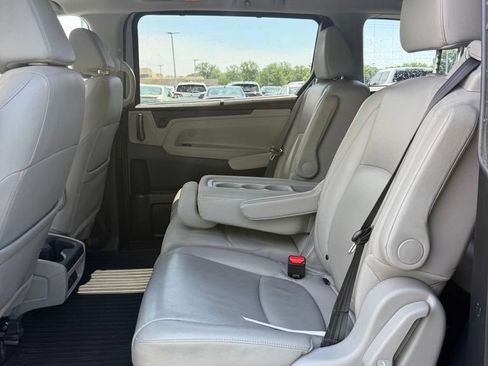 Used 2018 Honda Odyssey EX-L image 13