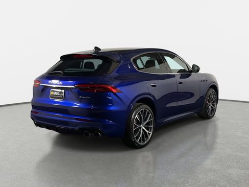 Used 2023 Maserati Grecale GT AWD/4WD image 3