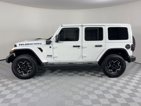 Used 2023 Jeep Wrangler Unlimited Rubicon 4xe image 2