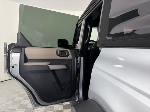 Certified 2023 Ford Bronco Wildtrak AWD/4WD image 12