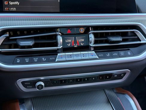 Used 2021 BMW X6 sDrive40i w/ M Sport Package RWD image 25