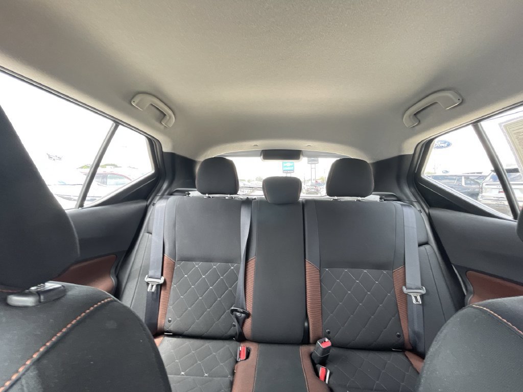 Used 2020 Nissan Kicks SR FWD image 20