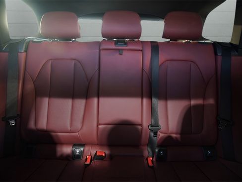 Used 2023 BMW X3 M40i w/ Premium Package image 26