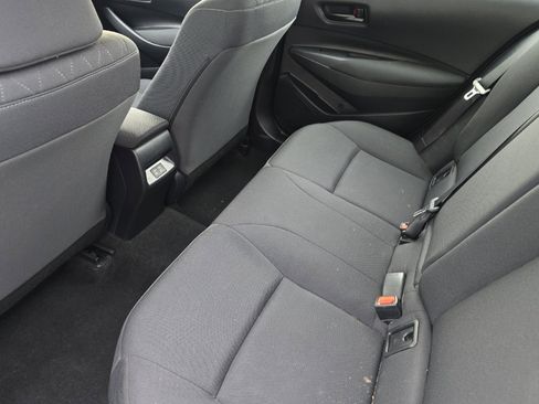 Used 2023 Toyota Corolla LE image 8