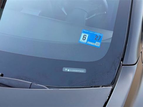 Used 2021 Tesla Model 3 Long Range AWD/4WD image 4