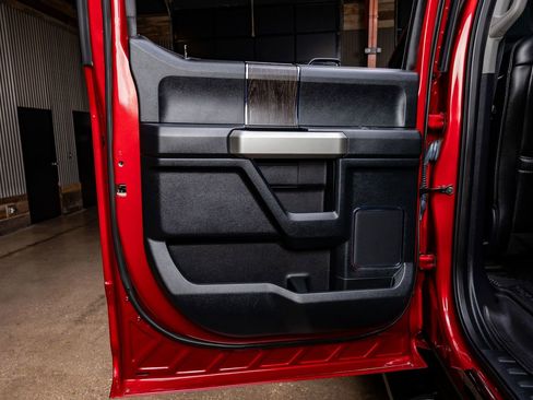 Used 2021 Ford F250 Lariat image 38