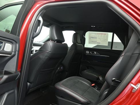 New 2026 Ford Explorer ST image 18